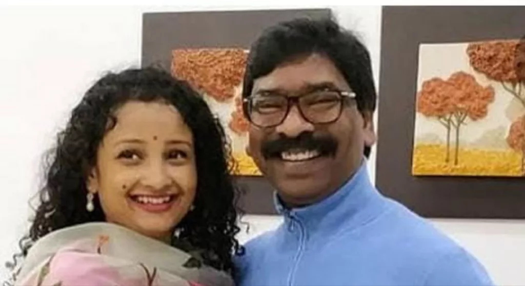 Hemant Soren Resign: अपनी पत्नी को सीएम बना सकते हैं हेमंत सोरेन, कल की मीटिंग में हो सकता है फैसला, ED की कार्रवाई से पहले ले सकते हैं फैसला