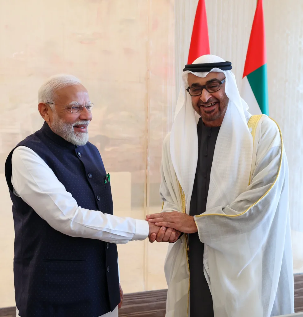 PM MODI in Abu-Dabi: 'दुबई में सीबीएसई कार्यालय खोला जाएगा', 'अहलान मोदी' में पीएम मोदी का बड़ा ऐलान
