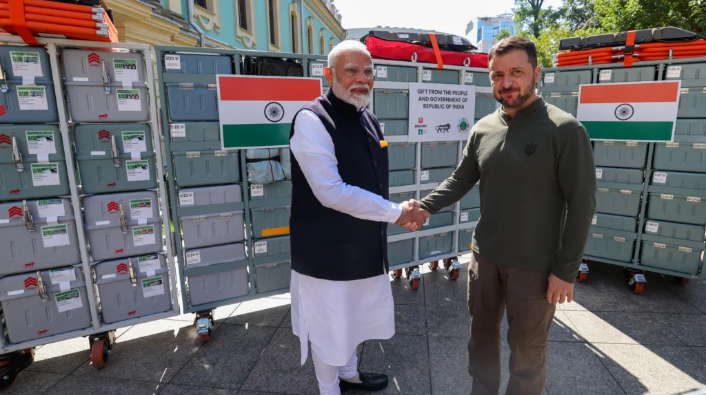 PM Modi Ukraine: क्या है ये BHISHM Cube जिसे यूक्रेन के राष्ट्रपति को पीएम मोदी ने गिफ्ट किया